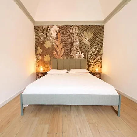 Boutique Apartment *